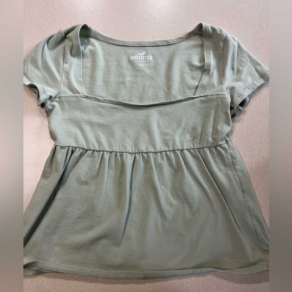 Hollister Women’s Square Neck Babydoll Top